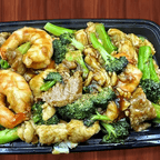 Best Jumbo Shrimp with Broccoli in Baltimore, MD